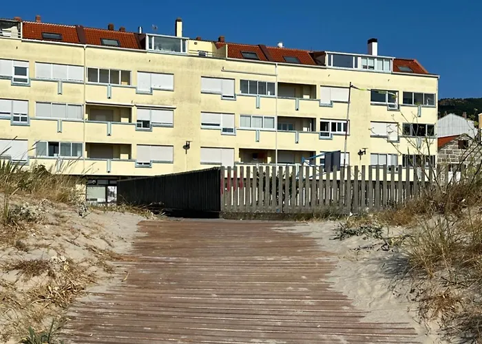 El Retiro De Laura * Gayanes  (A Coruna)